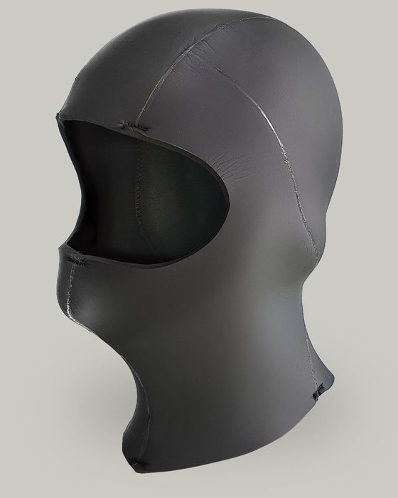 Undersuits, hoods and gloves